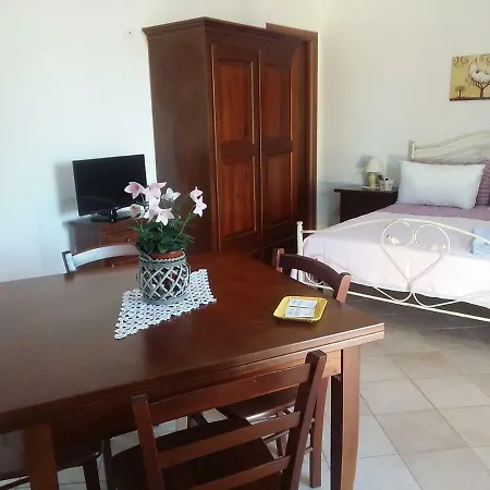 Le Scerze Farm stay